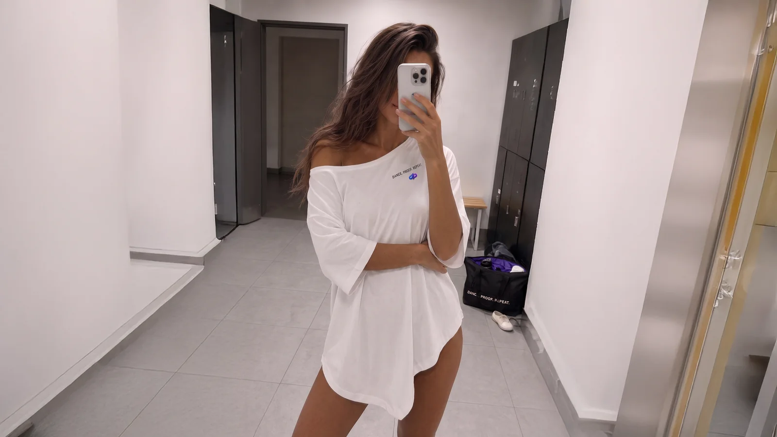 DANCE PROOF TEE — WHITE